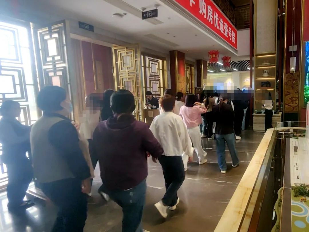 德達人的“五一”堅守答卷